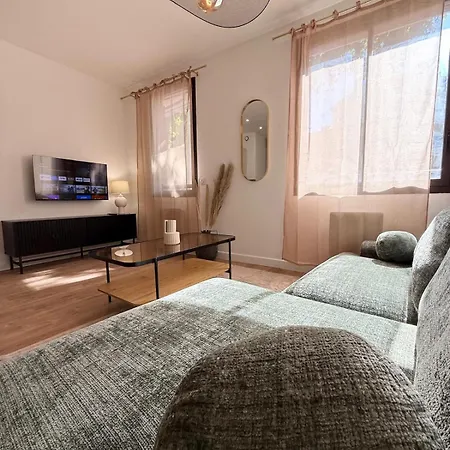 Richerand - 2 Bedrooms - Pardieu شقة